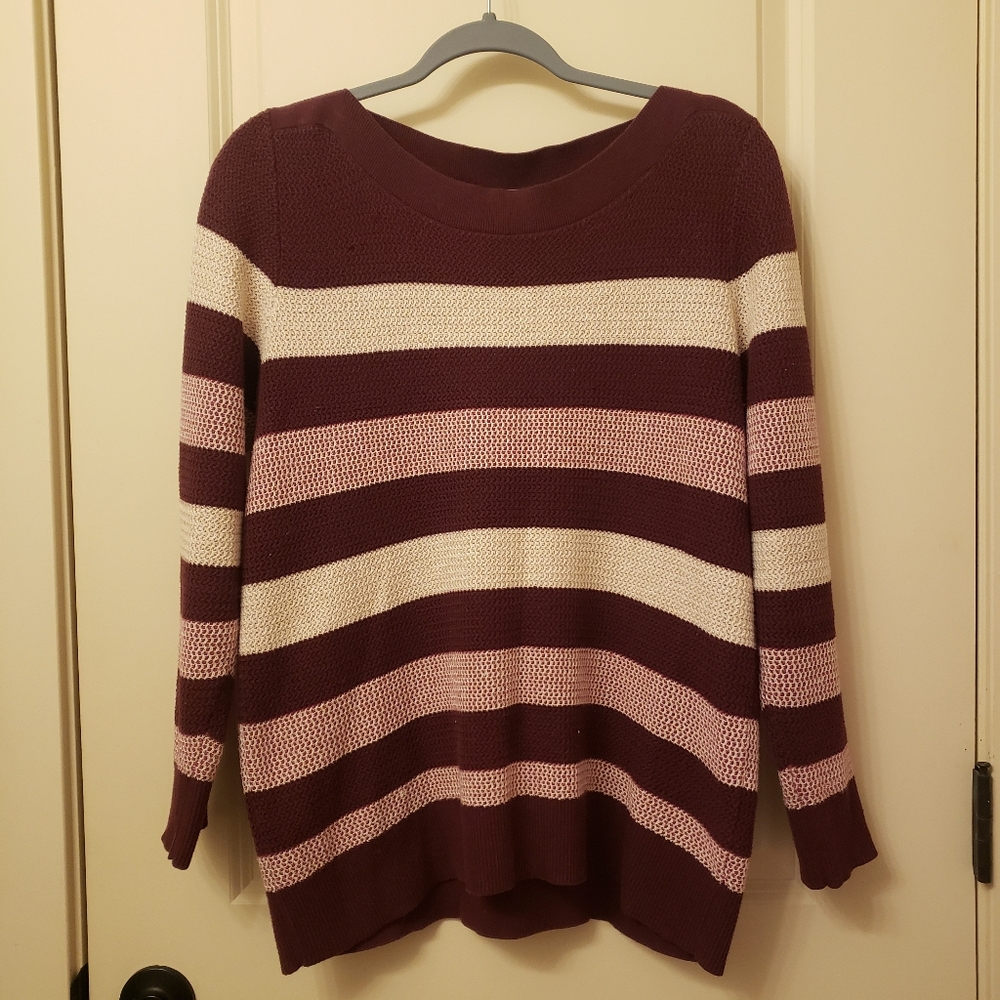 Market & Spruce Red and White Crew Neck Sweater